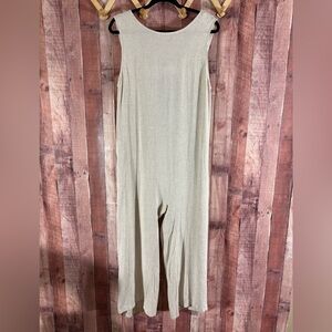 Petal & Pup Tan Jumpsuit Size 6‎